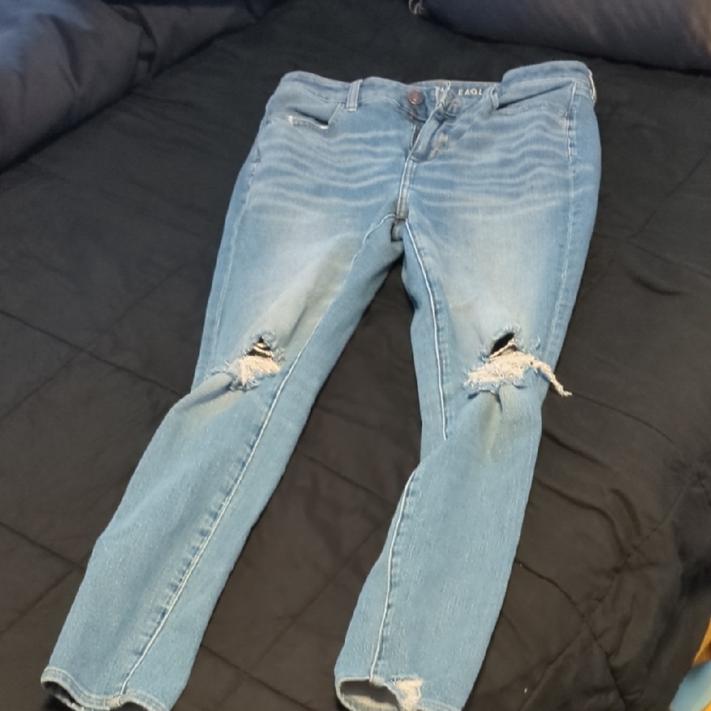 Stylish Blue Distressed Jeans